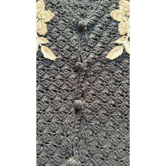 Vintage AGW Division of Graff Black Open Knit Cardigan XL Floral Embroidered - Picture 6 of 11